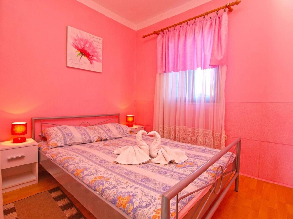Alma Apartment Porec